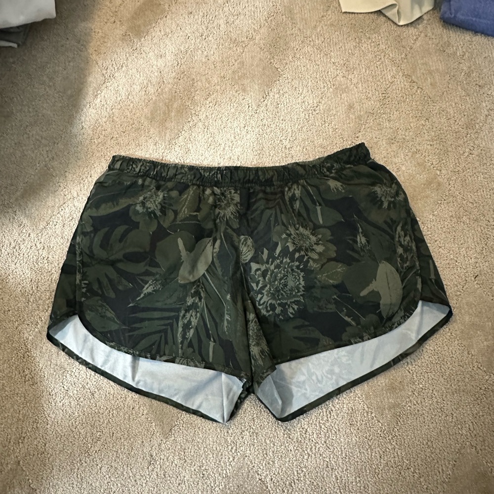 Women’s Old Navy Shorts